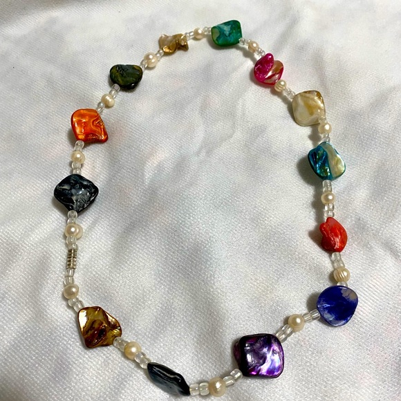 Beautiful summery necklace - Picture 2 of 3